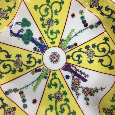 485 Herend Hungary Hand Painted Leaf Dish