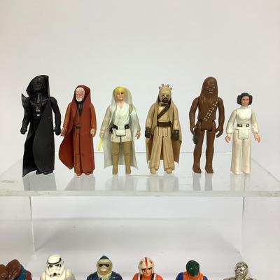 487 Collection of Star Wars Figures by GMFGI Hong Kong 1977