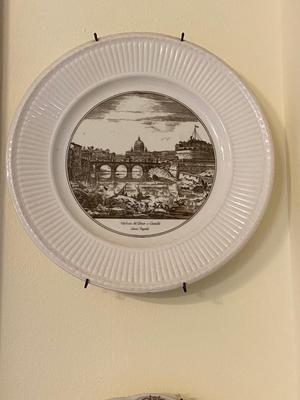 Vintage Souvenir/Commemorative Collectible Plates Lot