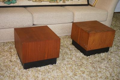 PAIR OF 1960'S TEAK PLATFORM OCCASIONAL TABLES WITH BLK PLATFORM BASES