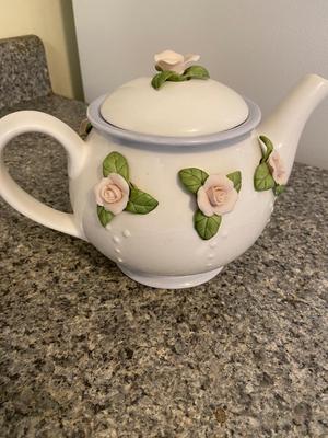 Teleflora Porcelain White Tea Pot with Pink Roses