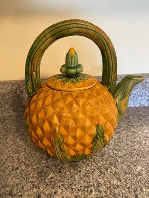 Vintage Pineapple Teapot