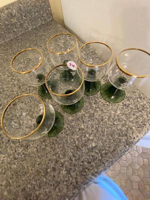 Schott Zwiesel Etched Glass Gilt Rimmed Green Beehive Stem Wine Glasses | Lot Three