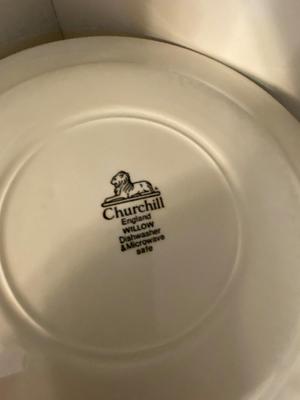 Vintage Mixed Number Service Set of Churchill "Blue Willow” China Lot