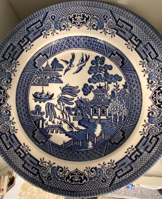 Vintage Mixed Number Service Set of Churchill "Blue Willow” China Lot