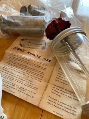 Mixed Vintage and Modern Kitchen Appliances and Dishes Lot