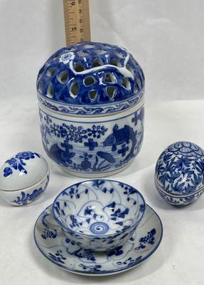 Blue & White Porcelain Lot