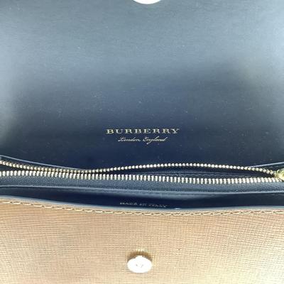 531 BURBERRY House Check Bridle Calfskin Small Madison Buckle Bag