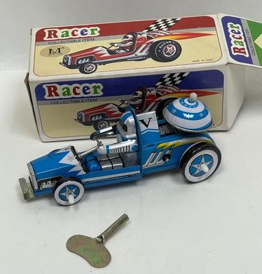 Vintage Tin Toy Clockwork Racer Metal King Collectable Blue Race Car
