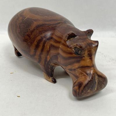 Carved Wooden Hippo figurine 2" x 5"