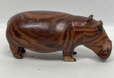 Carved Wooden Hippo figurine 2" x 5"