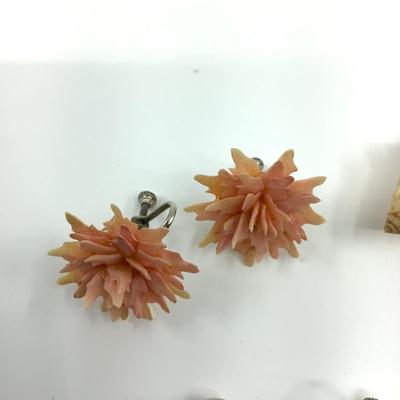 534 Vintage Handcrafted Screw Back Earrings
