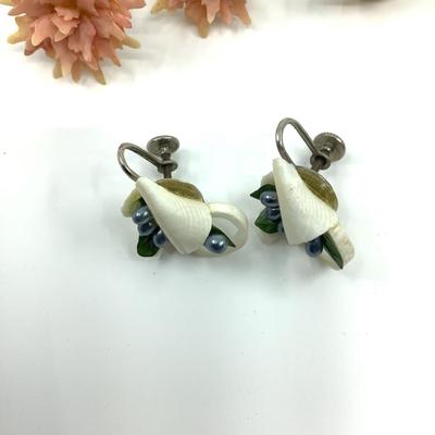 534 Vintage Handcrafted Screw Back Earrings