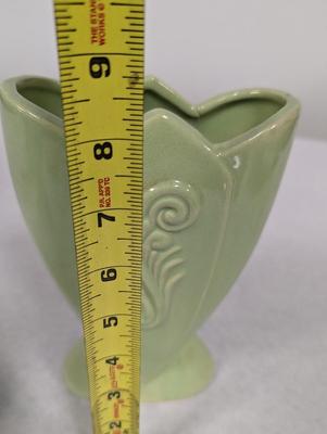 Vintage Fredericksburg Pottery Tulip Shape Vase