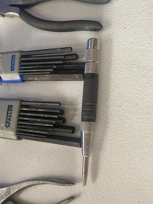 Metric & SAE Allen Wrenches and Other Handy Tools