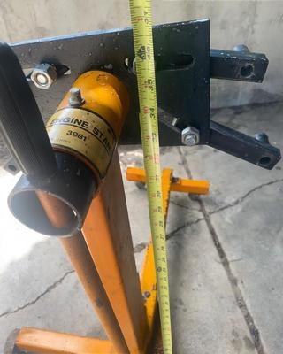 Model 3981 1000 lb Engine Stand