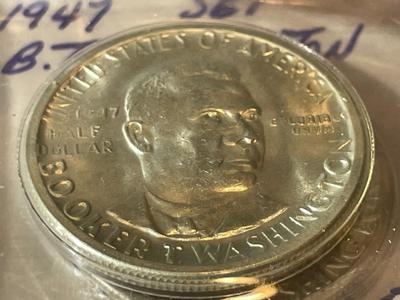 BOOKER T. WASHINGTON 1947-P/D/S 3-COIN SET IN CHOICE BU CONDITION COMMEMORATIVE HALF DOLLARS AS PICTURED.