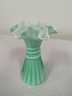 Fenton Wheat Pattern Vase