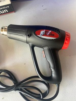 Drill Master Heat Gun and Insulated Large Gloves