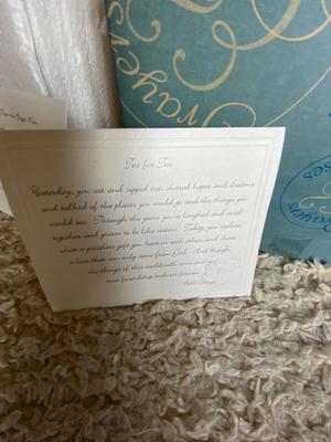 Prayer and Promises Figurines, Pair