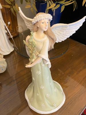 Angel Decor | LOT FOUR