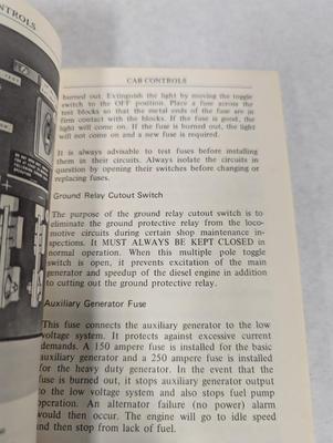 Vintage Train Operation Manuals GP38 - Model RS-3 - SD40-2