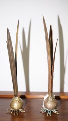 PAIR OF CLASSIC 1987 CARNEVALE ONION BULB CANDLE HOLDERS