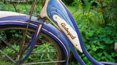 VINTAGE 1940'S LADIES SCHWINN AUTOCYCLE