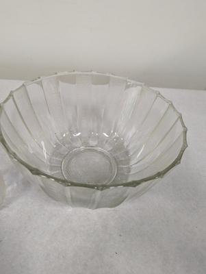 Jeanette Dewdrop Punch Bowl With 16 Cups