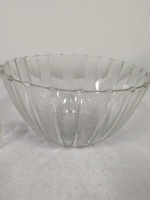 Jeanette Dewdrop Punch Bowl With 16 Cups