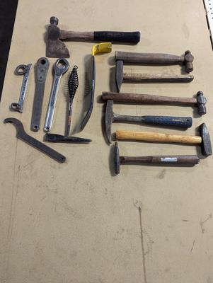 Assortment Of Tools Lot 18