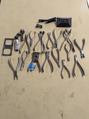 Assortment Of Tools Lot 19