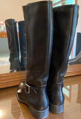 LIKE NEW Women’s Mid-Calf Black Boots