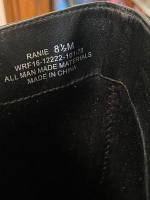 LIKE NEW Women’s Mid-Calf Black Boots