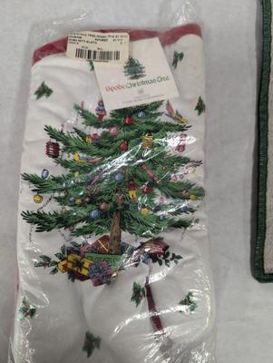 Spode Christmas Tree Place-mats, Napkins, Oven Mitt & Aprons