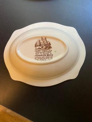 Vintage JOHNSON BROTHERS "Olde English Countryside" China Set, Service for Seven