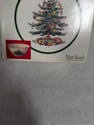Spode Christmas Tree Gravy Boat & Nut Bowls