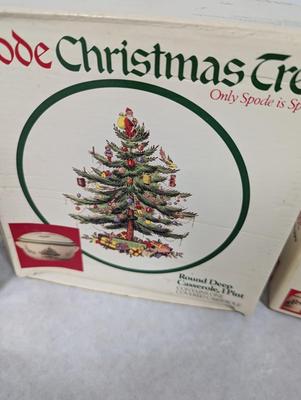 Spode Christmas Tree Napkins, Salt & Pepper Shakers, & Round Deep Casserole Dish 1 Pint