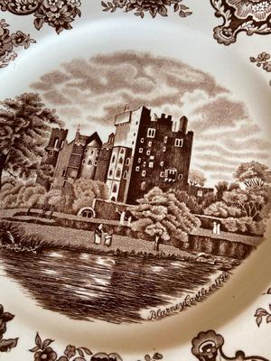 Vintage JOHNSON BROTHERS “Old Britain Castles” Mixed Pieces of China