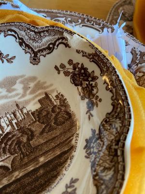 Vintage JOHNSON BROTHERS “Old Britain Castles” Mixed Pieces of China