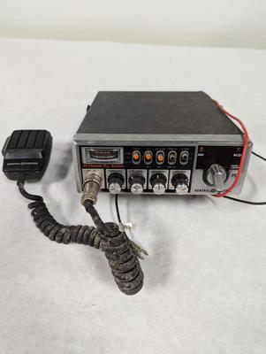 General Electric Model 3-5819A CB Radio