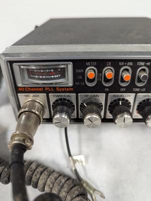 General Electric Model 3-5819A CB Radio