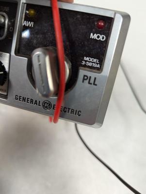 General Electric Model 3-5819A CB Radio