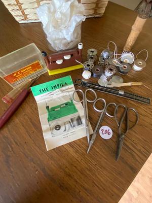 Vintage Sewing Accessories | LOT ONE