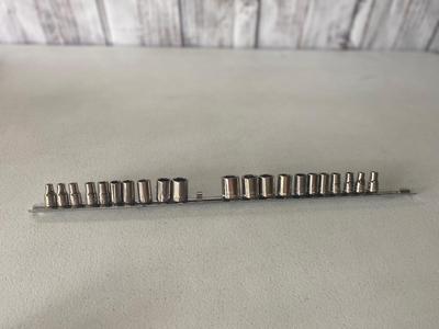 Excellent Lot of CRAFTSMAN 1/4” Drive Socket Sets in Metric and SAE