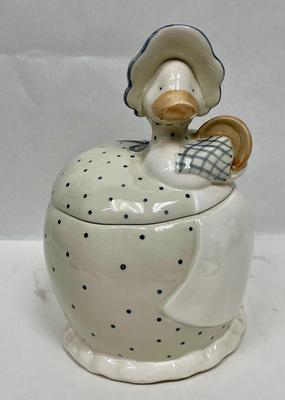 FITZ & FLOYD Mother Goose Betty Quacker Ceramic Cookie Jar Goose or Duck kitchen decor