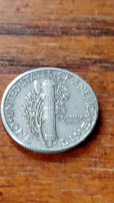 LOT 54 1943 SILVER DIME