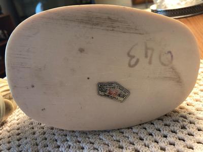 “La Pieta” Statue Lot, Pair