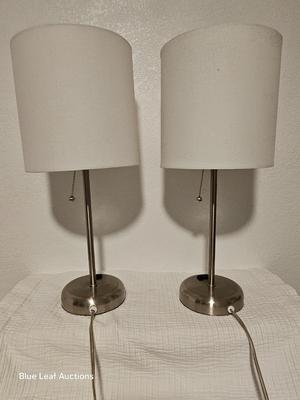 Lot 30: Pair of Lamps w/ Outlet Port