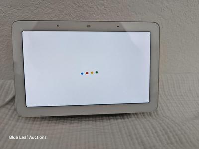 Lot 32: Google Home Hub